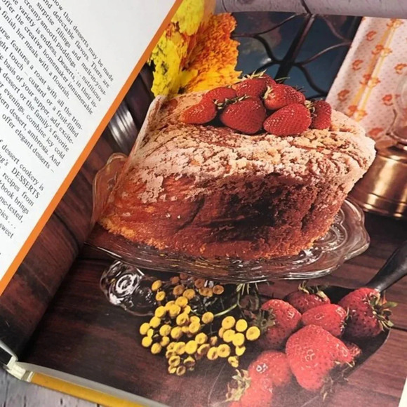 Vintage 1977 Southern Living set cookbook - Picture 14 of 14